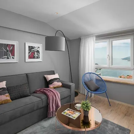 Zulijani House Helis B2 Appartement *