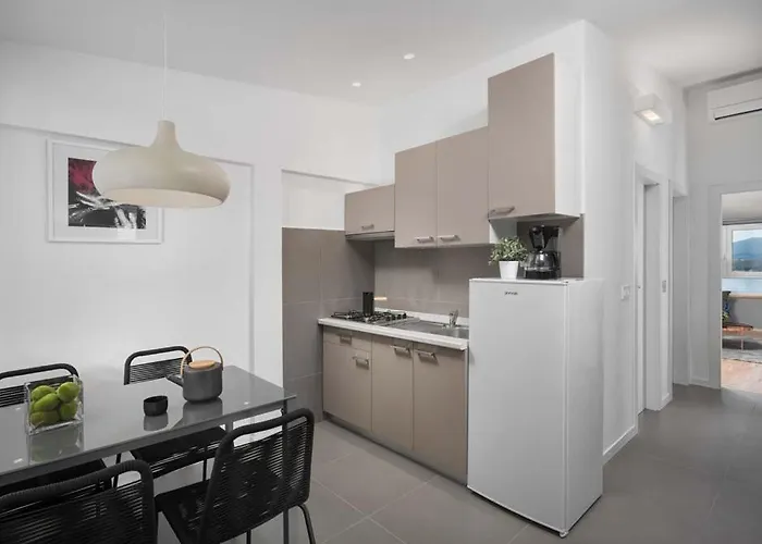 Zulijani House Helis B2